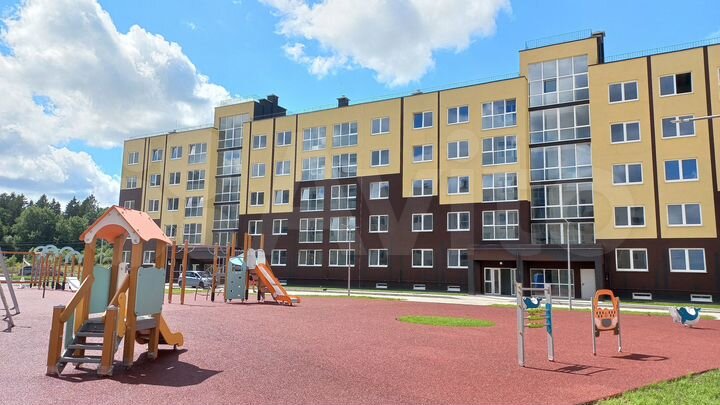 2-к. квартира, 67 м², 2/5 эт.