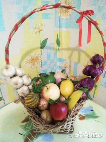 Корзина для интерьера