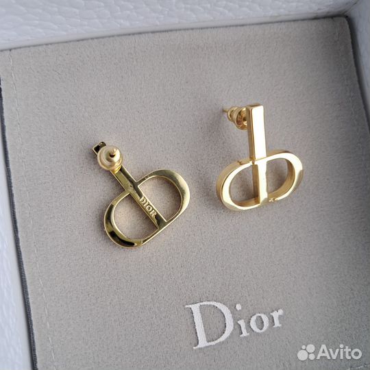 Серьги Dior 30 montaigne