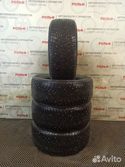 Nokian Tyres Hakkapeliitta 8 225/55 R16 99T