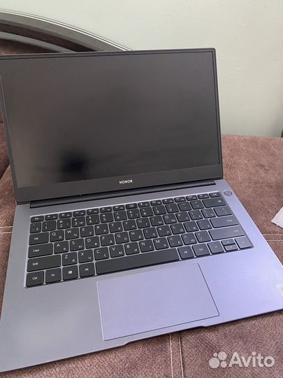 Honor MagicBook X 14