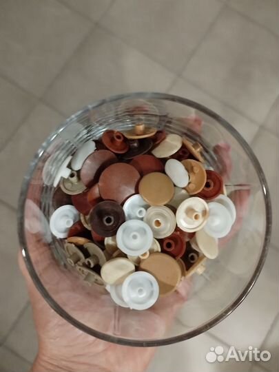 Заглушки мебельные