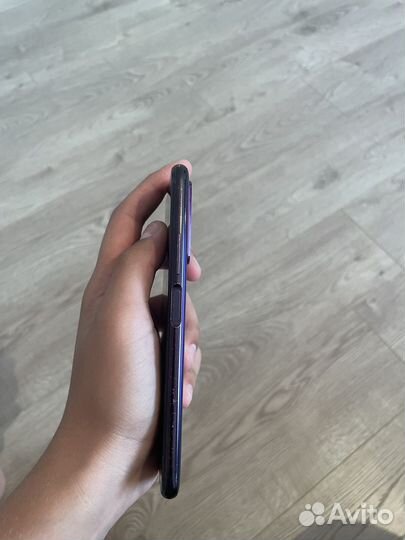 Телефон honor 20 pro