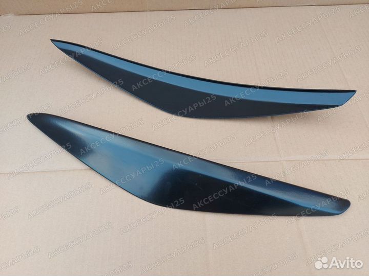 Реснички на фары Toyota Wish Виш 2003-2005г Узкие