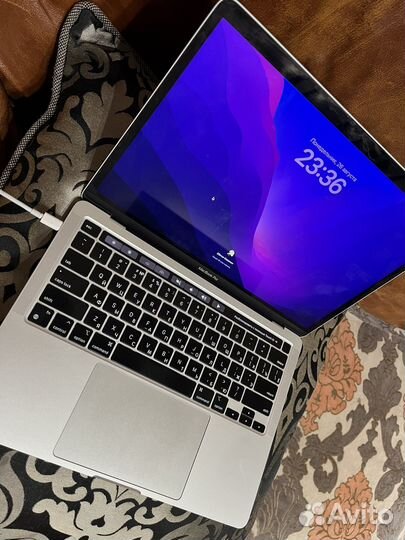 Apple macbook pro 13 2020 m1 8gb 256