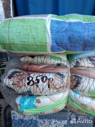 Одеяло тёплые, матрасы новые