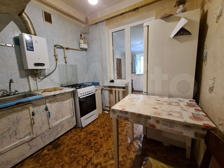 2-к. квартира, 50 м², 1/5 эт.