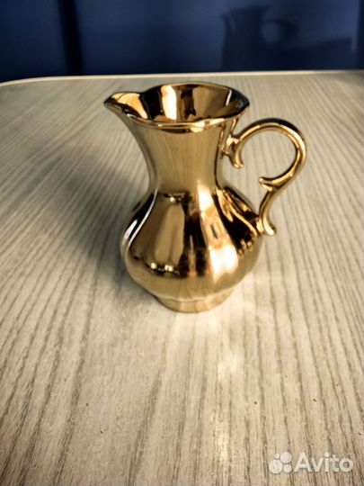 Фарфоровый кофейный сервиз 