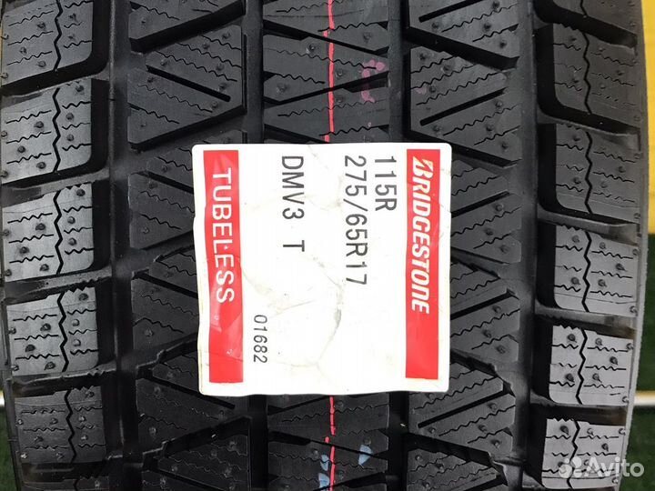 Bridgestone Blizzak DM-V3 275/65 R17 115R