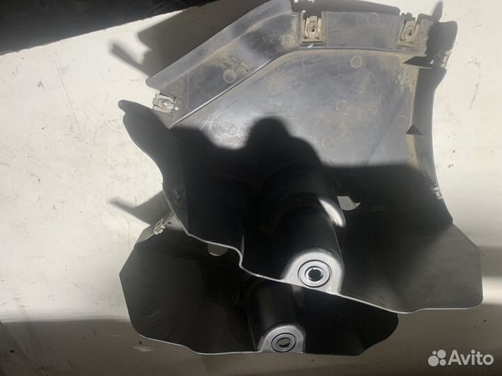 Локер задний bmw f20