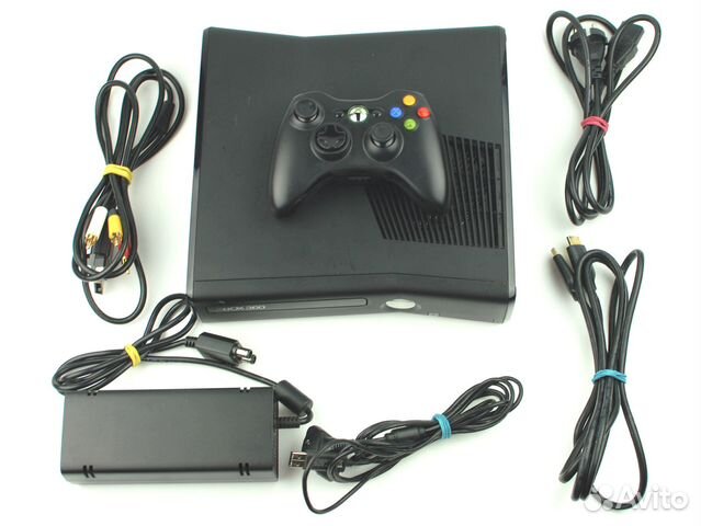 Игровая консоль Xbox 360