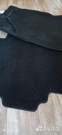 Автомобильные коврики текстильные sienta