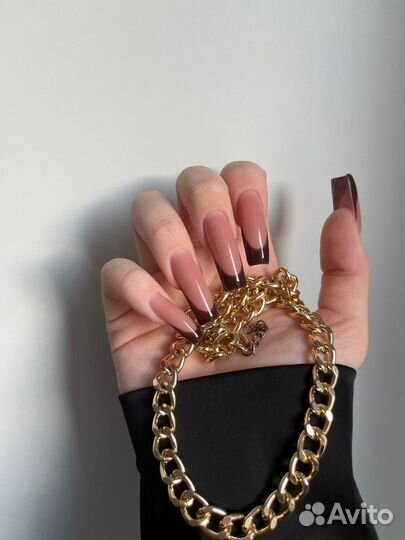 Наращивание ногтей