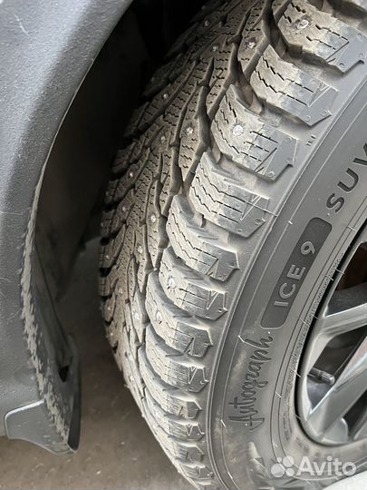 Ikon Tyres Autograph Ice 9 SUV 225/65 R17 106T