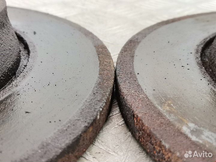 Диск тормозной задний для Audi A4 B6 8E0615601Q