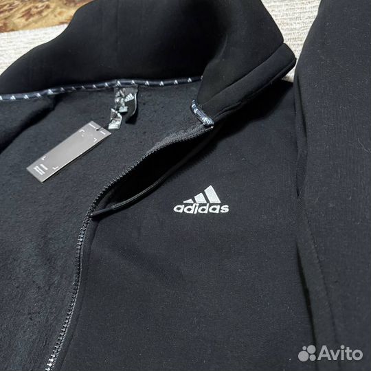 Спортивный костюм Adidas