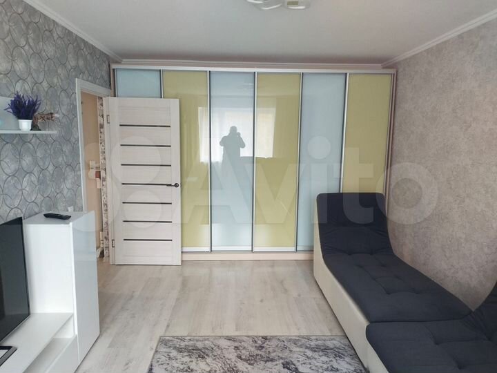2-к. квартира, 54 м², 2/16 эт.