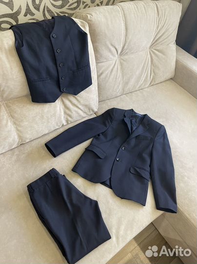 Школьная форма для мальчика пакетом + рюкзак