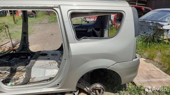 Крыло заднее левое Лада Ларгус