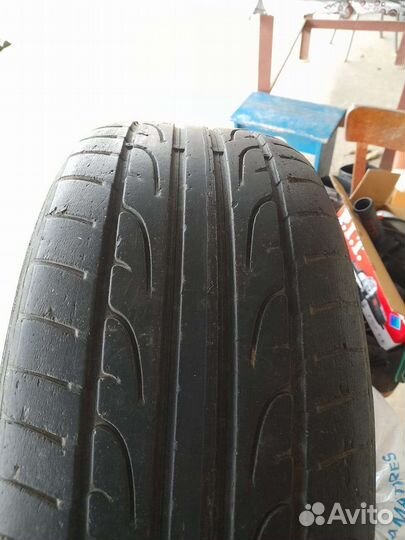 Dunlop Bi-Guard 950L 215/45 R16