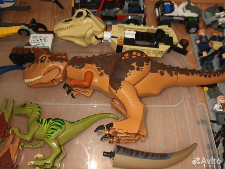 Lego оригинал Мир Юрского периода,Дино,аксессуары