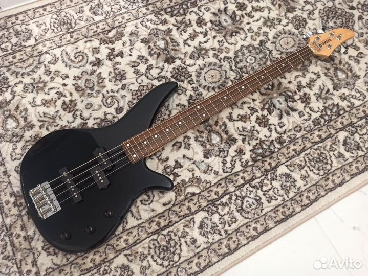 Yamaha 170 black bass