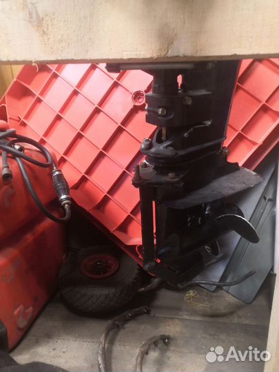 Лодочный мотор