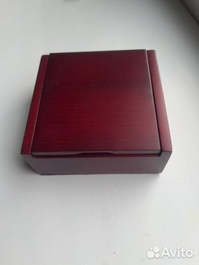 Деревянная упаковка 85х85 для медалей,значков