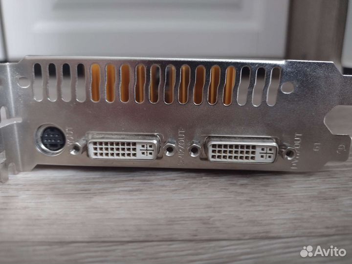 Видеокарта Nvidia GeForce 9800 GT