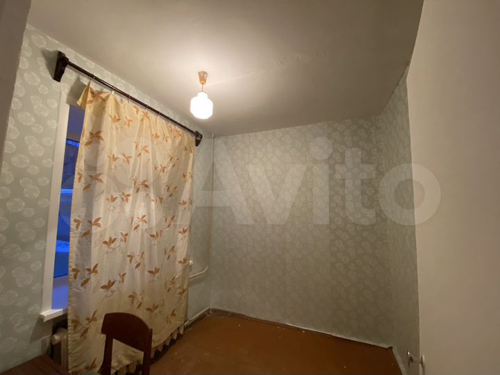 4-к. квартира, 64 м², 1/5 эт.