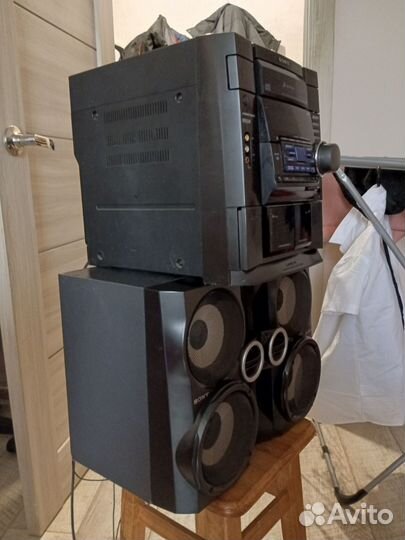 Музыкальный центр sony