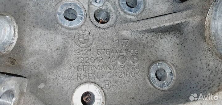 Кулак поворотный передний правый BMW E92