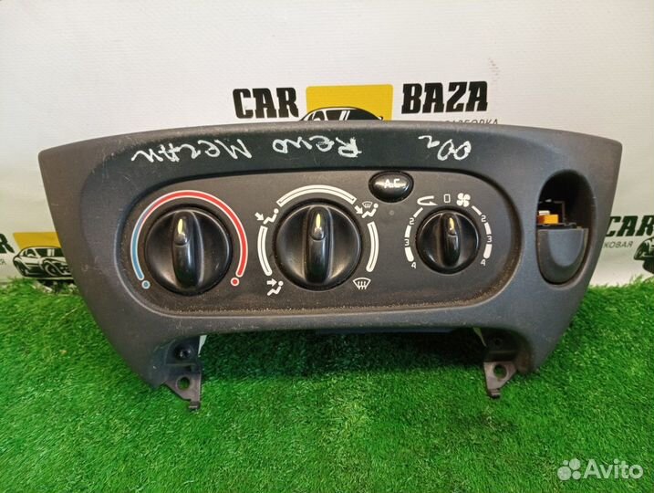 Блок управления климатом Renault Megane
