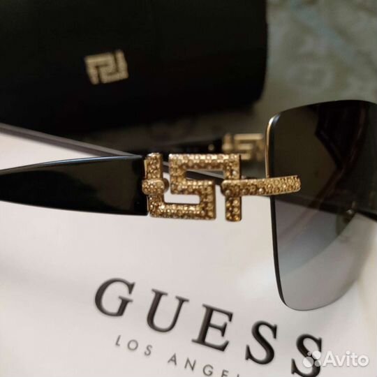 Солнцезащитные очки Versace женские италия