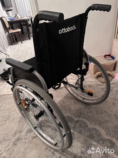 Инвалидная коляска