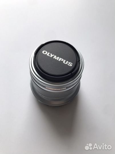 Объектив Olympus M.Zuiko Digital ED 45mm F1.8