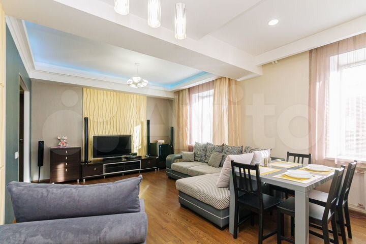 2-к. квартира, 58 м², 2/3 эт.