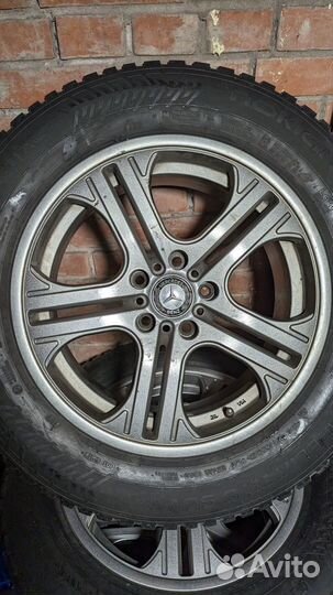Колеса в сборе Hakkapelita 8 SUV 235/60 R17