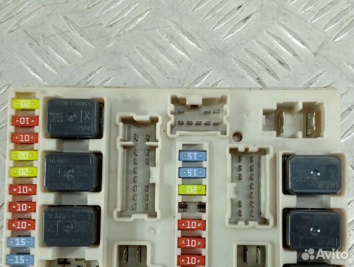 Блок предохранителей Nissan Note E11 CR14 2007
