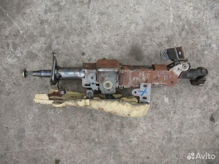 Рулевая колонка Nissan Primera P12