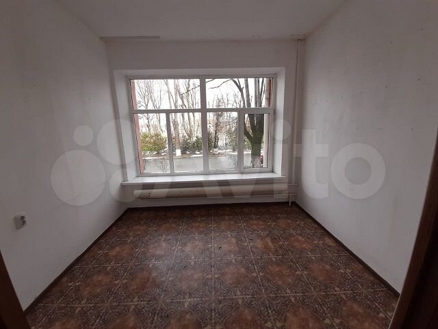 Сдам помещение свободного назначения, 284 м²