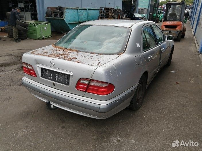 Разбор на запчасти Mercedes E W210 1995-2002