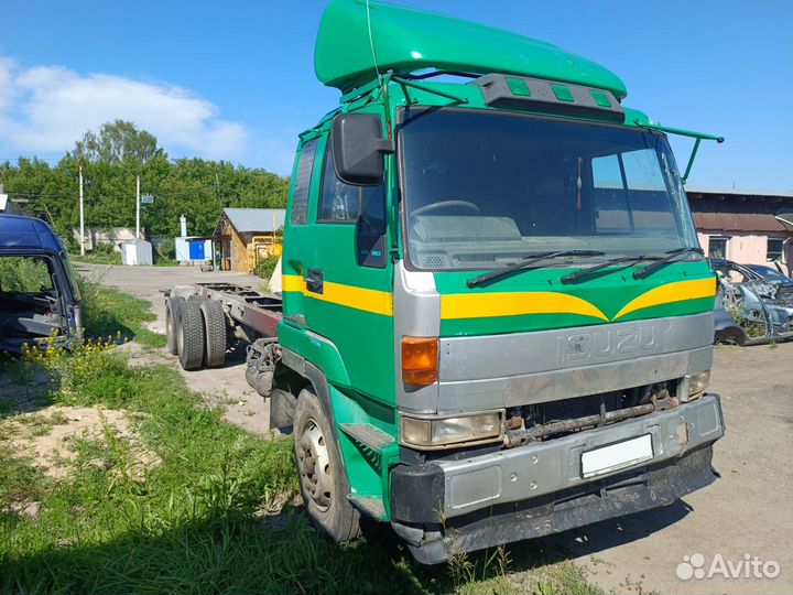 Isuzu Giga CXM23V 1994 г. в. по запчастям
