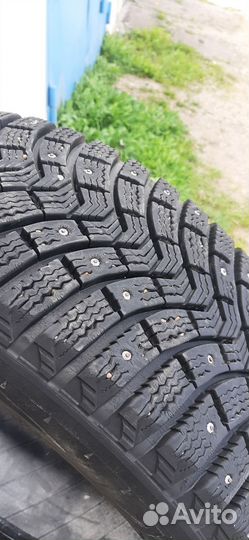 Michelin X-Ice North 2 205/55 R16