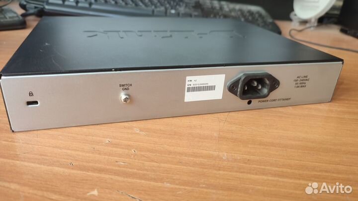 Коммутатор PoE D-Link DES-1018P 16x10/100Ba