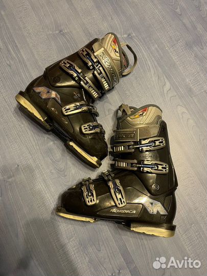 Горнолыжные ботинки Nordica