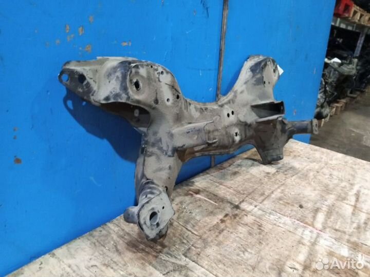 Подрамник передний Toyota Rav4 Xa20 2000-2007