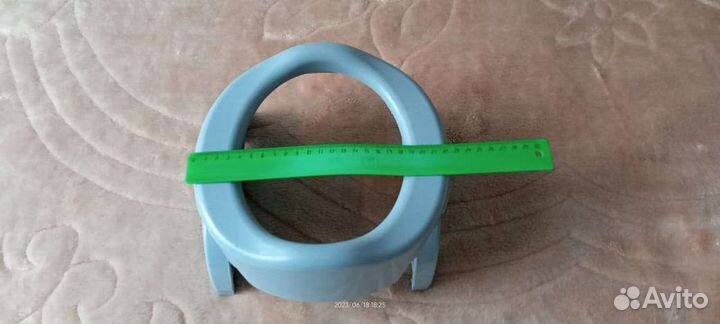 Дорожный детский горшок