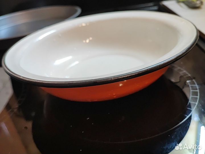 Миска эмалированная