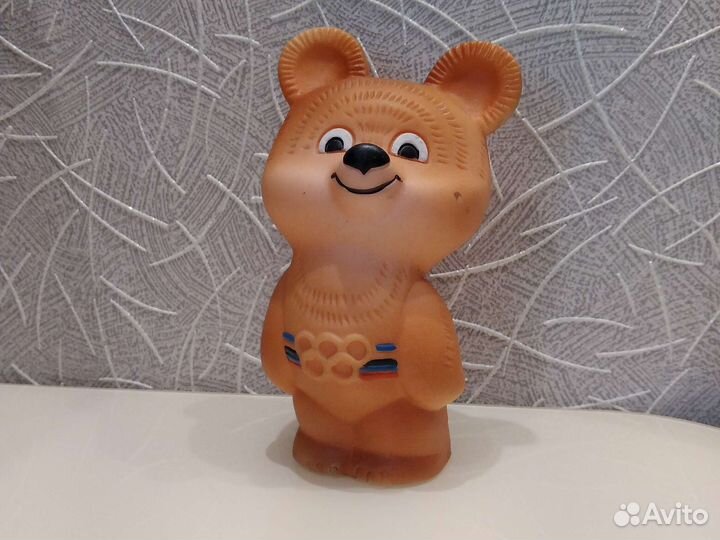 Олимпийский мишка 1980